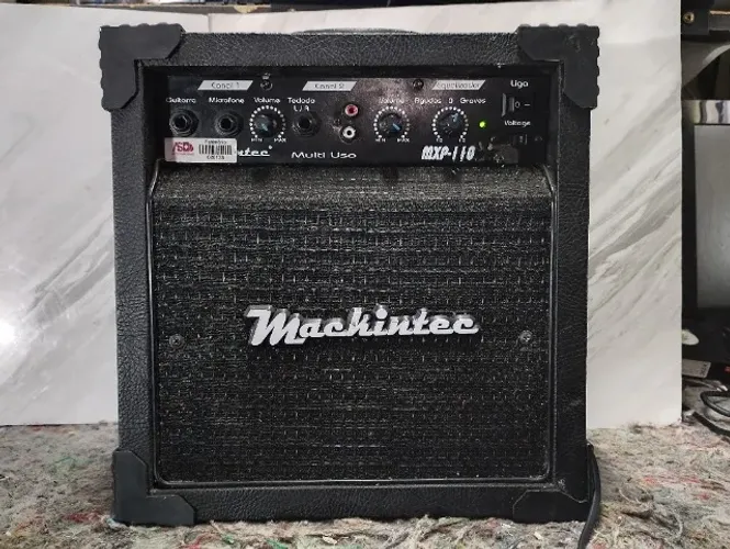 Caixa Amplificador Multi Uso, Marca Mackintec, Modelo MXP-110,