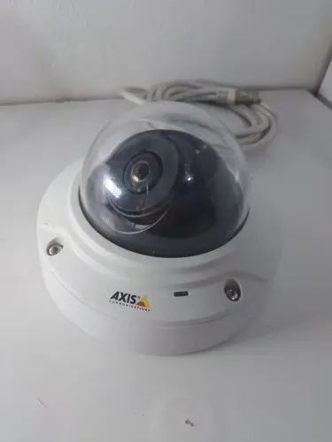 Câmera de rede dome fixa Axis M3006-V