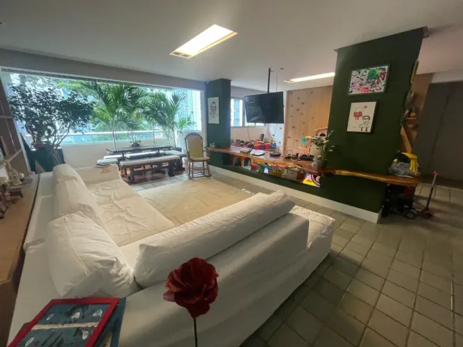 Apartamento na Rua Setubal- Recife - PE