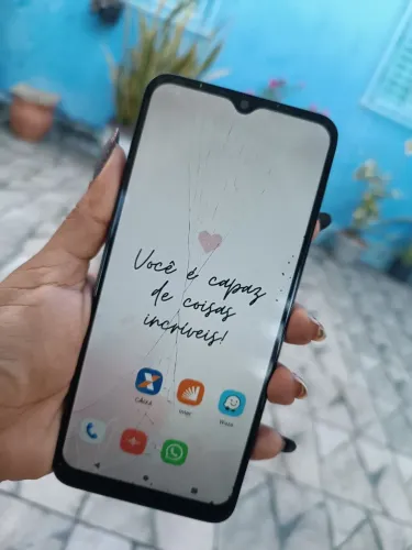 Moto E13