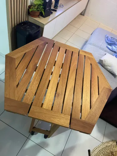 Mesa Sextavada de Madeira - Metalnew