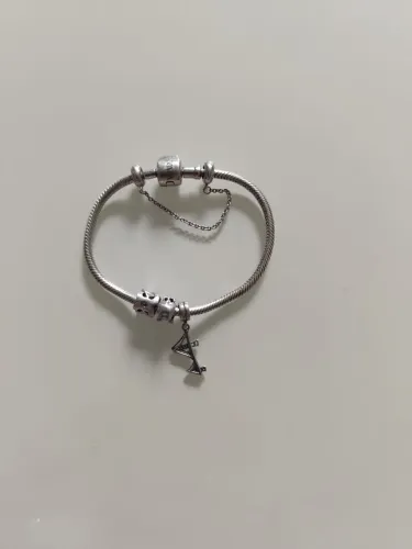 Pulseira Life Vivara - tamanho 18 - linda e pouco usada