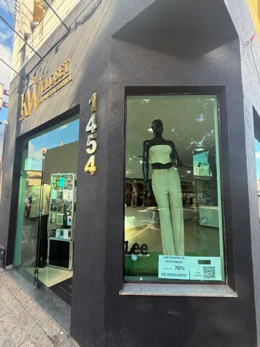 Passo ponto comercial loja de roupas 