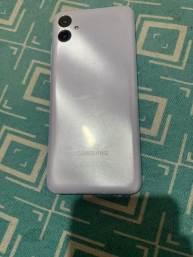 Samsung A04e