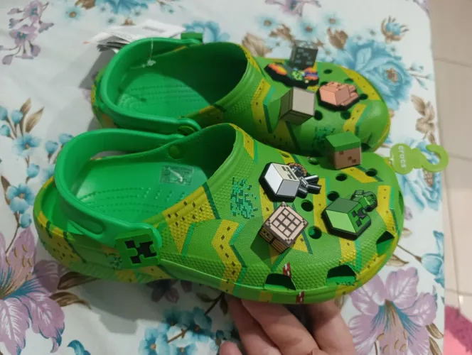 Crocs Minecraft novo original tamanho 36