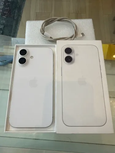 Iphone 16 128 - Branco Bateria 88 % com garantia