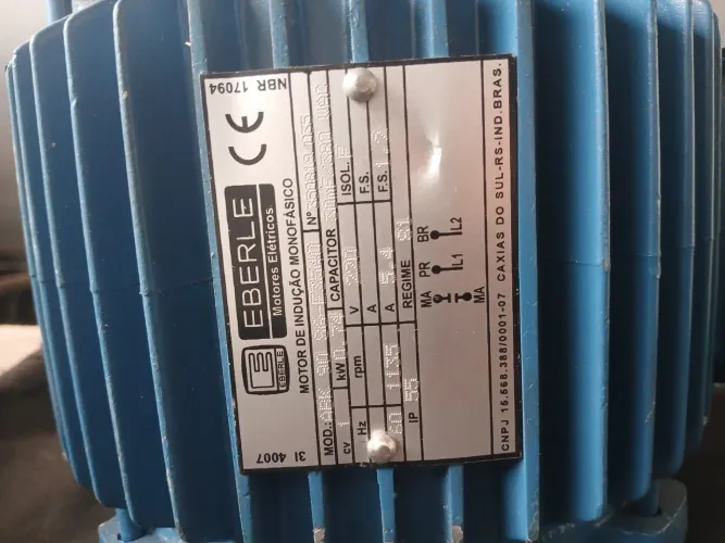 MOTOR ELÉTRICO 