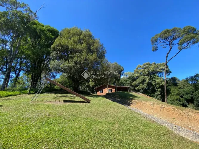 SÍTIO À VENDA EM RANCHO QUEIMADO/SC