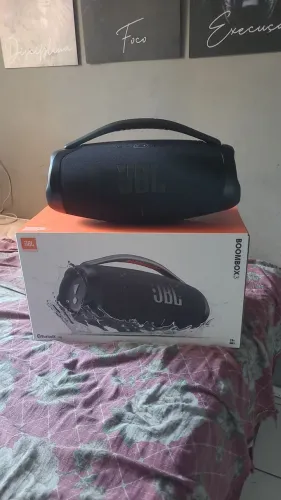 Bombox 3