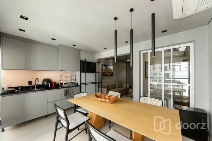 Imóvel na das Flechas com 3 dormitórios e 80m²