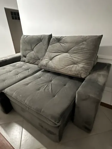 Sofá semi novo 