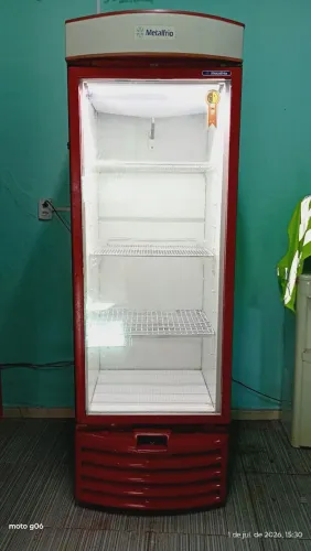 Freezer expositor Metalfrio