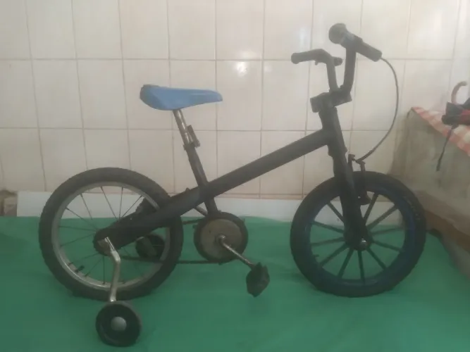 Bicicleta  aro 16