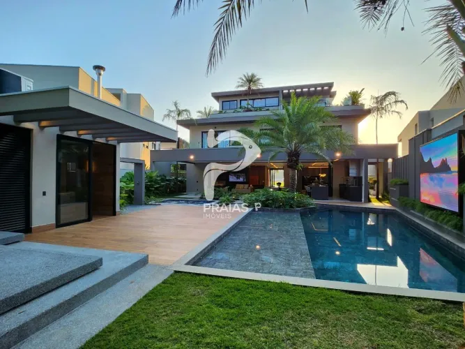 Casa alto padrão, 7 suítes, à venda na Riviera de São Lourenço
