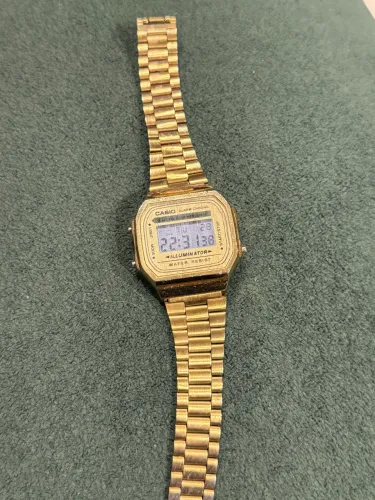 Relógio Casio Clássico Dourado Digital