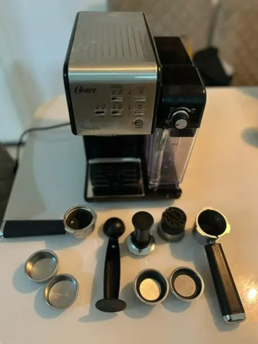 Cafeteira Oster Prima Latte II