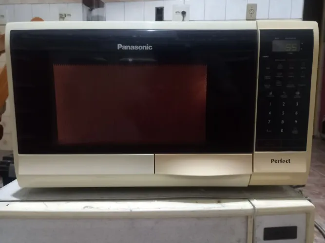 Microondas Panasonic 27 litros 