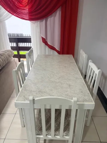 Mesa 5 cadeiras / 160cm x 80cm