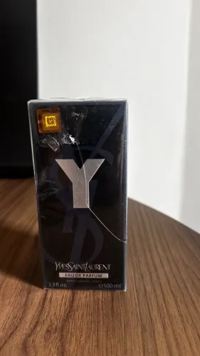 Perfume Y Yves Saint Laurent Eau de Parfum 100ml