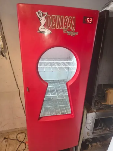 Cervejeira Devassa 445 litros 220v entrego