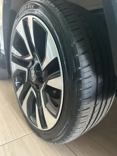 Rodas aro 22 Hilux sw4 pneus 265/40r22 Furacão 6x139