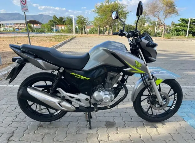 MOTOS NO PARCELAMENTO