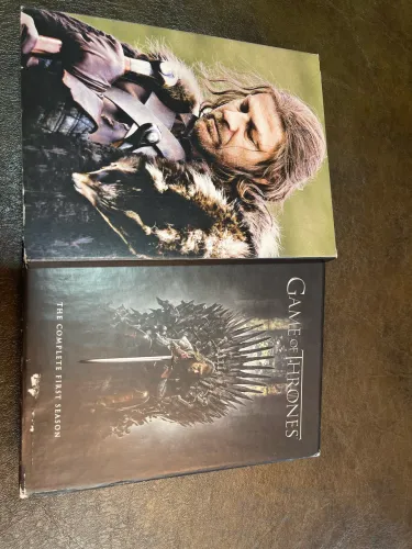 Game Of Thrones primeira temporada- 5 discos