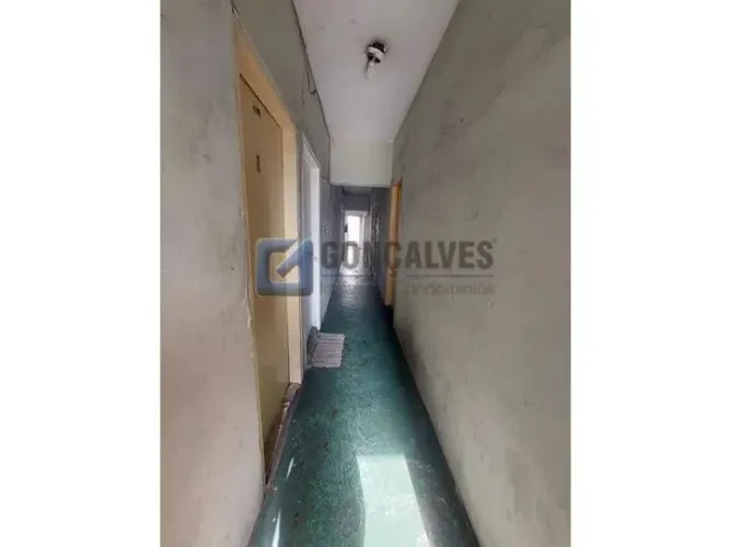 Prédio Comercial de 400 m² à Venda em Santo André (Utinga) R$ 1.559.000,00