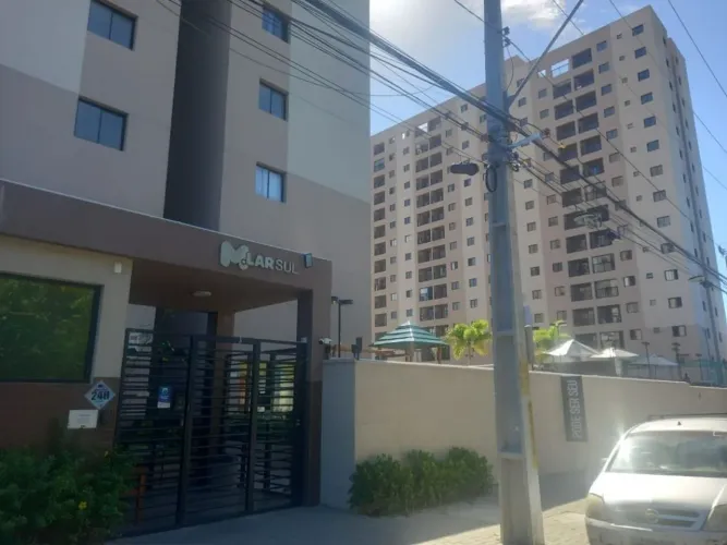 Apartamento com 2 dormitórios à venda, 51 m² por R$ 425.700 - Lagoa Sapiranga Coité - Fort