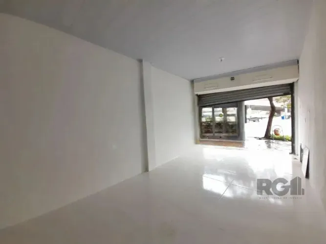 Ponto Comercial/Loja para Alugar no Bairro Passo da Areia com 34 m² disponíveis
