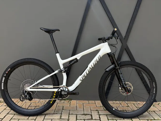 Specialized Epic 8 Comp ( muito up ) TAM XL