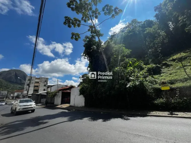 Invista no Centro da Cidade Terreno com Potencial de Expansão