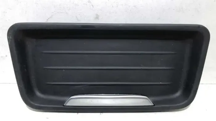 Tampa Porta Copos Bmw 320 2014 9232068 94b78 Preto