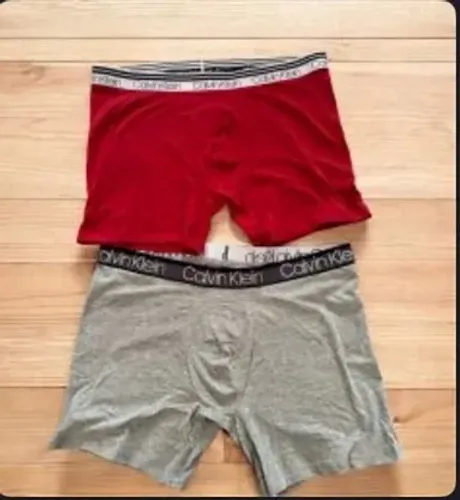 Cuecas novas da Calvin Klein , tamanhos Extra G