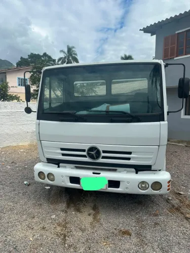 GUINCHO MERCEDES-BENZ 914C   