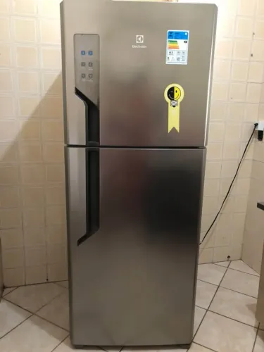 Geladeira Electrolux Frost Free 431L | 4 meses de uso | c nota | entrego | venda via olx