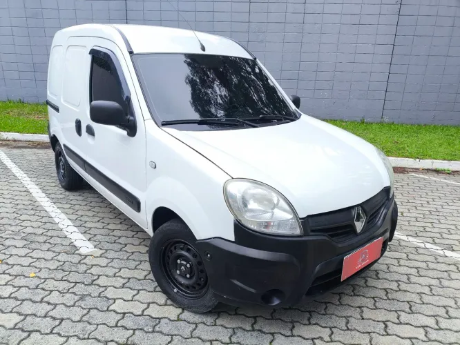 Kangoo 2018 completo 