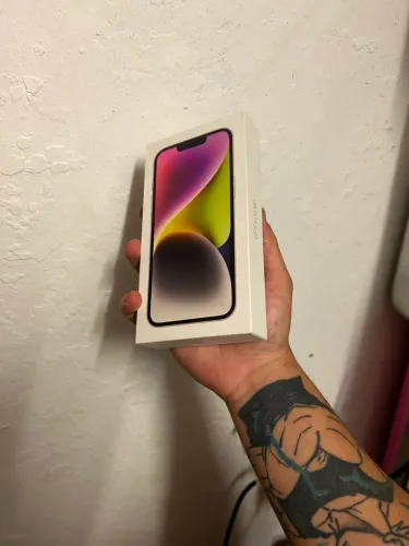 iPhone 14 Starlight 128GB (seminovo)