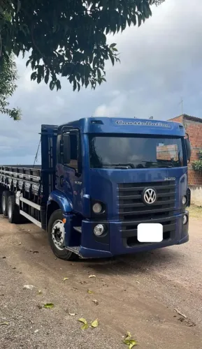 vw 24250 6x2 ano 2010 