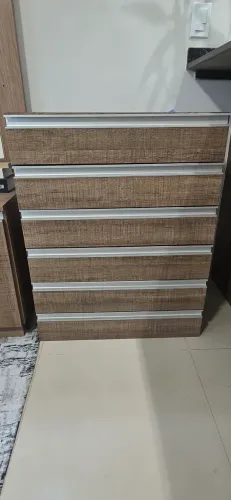 Cômoda 6 gavetas MDF