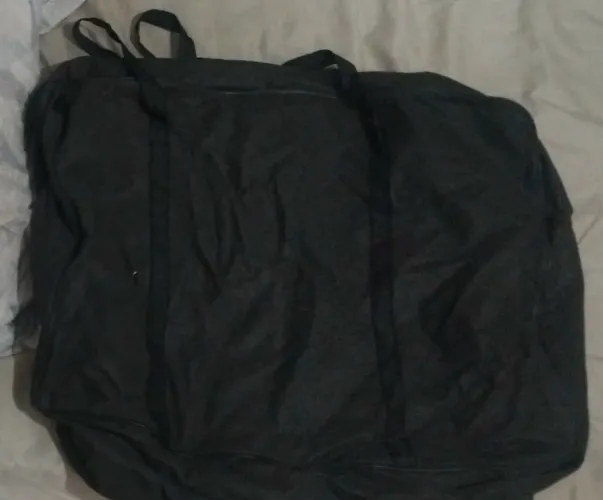 Bolsa grande pra viajar etc...