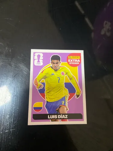 Figurinha extra do Luis Días