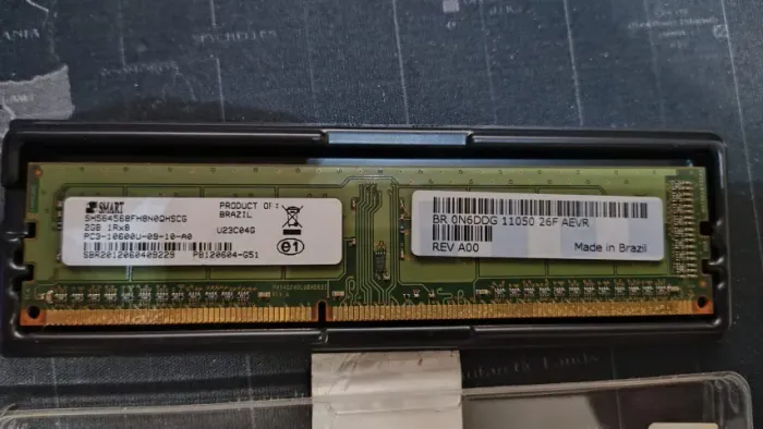 Memória RAM 2GB DDR3 1333MHz PC3-10600U SMART