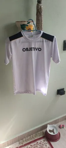 Lote uniformes Colégio Objetivo veste número 12