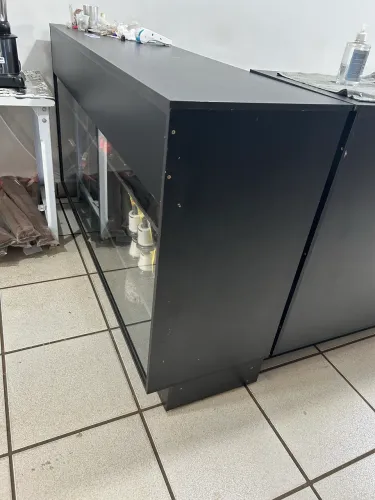 Vendo 2 balcões
