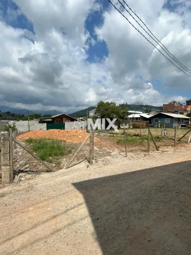 Terreno à venda em Palhoça/SC