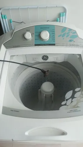 Vende-se máquina de lavar semi nova 10kg, com lentidão na centrifugação !
