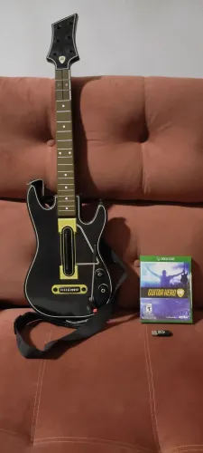Guitar Hero Live (guitarra e jogo)