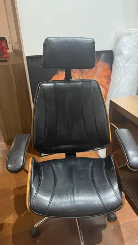 Cadeira Presidente Lisboa Couro - Ergonômica - Semi Nova - Top Conforto