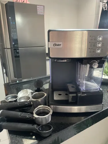 Cafeteira Oster Prima Latte
